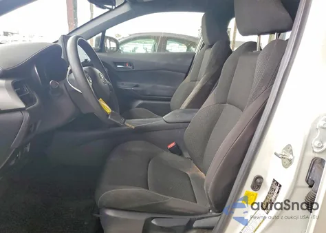 2019 Toyota C-Hr Le z USA, uszkodzony, nr VIN JTNKHMBX6K1047190